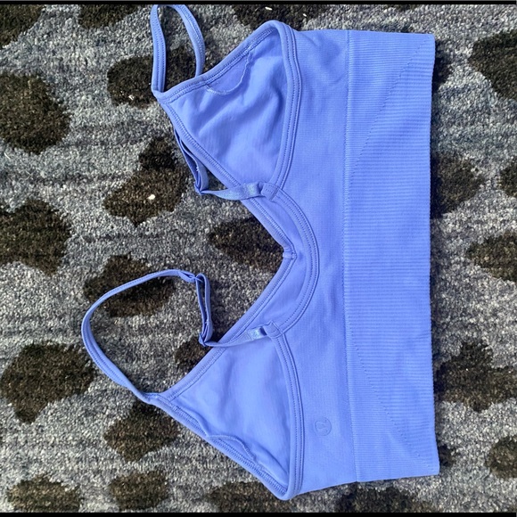 lululemon bra - Picture 3 of 4